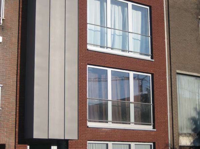 Zonnig, zuinig en instapklaar appartement in woonwijk Zevenbergen te Ranst, Berkenlaan 34, 2de verdieping, 105 m2. Ruime living met veel daglicht. 2 s
